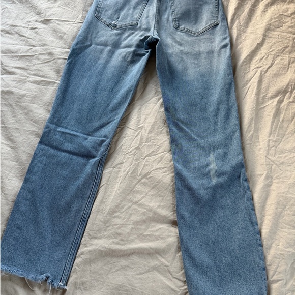 Abercrombie & Fitch Zoe Natural Rise Ankle Straight Jean - Picture 5 of 11